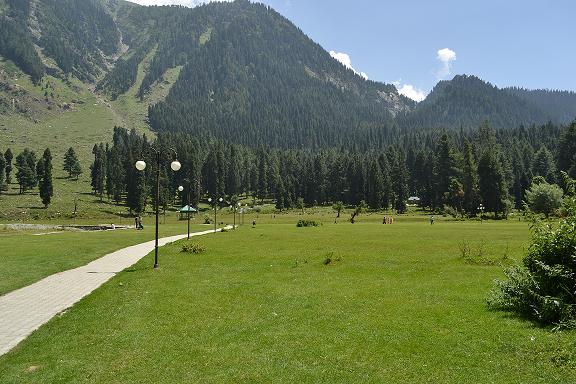 Betaab Valley