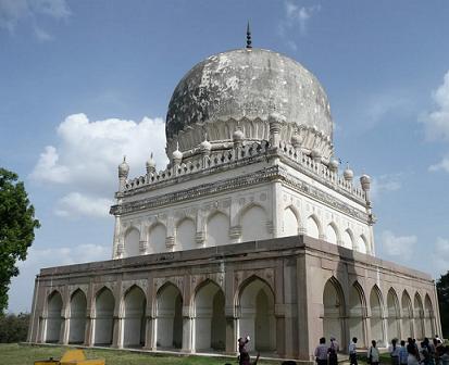 Qutub Shahi Tombs