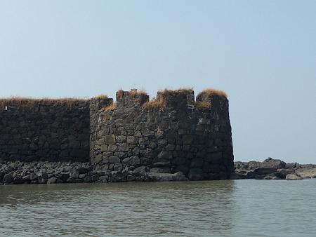 Undheri Fort