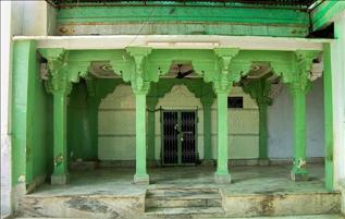 Dargah Mamu Bhanja