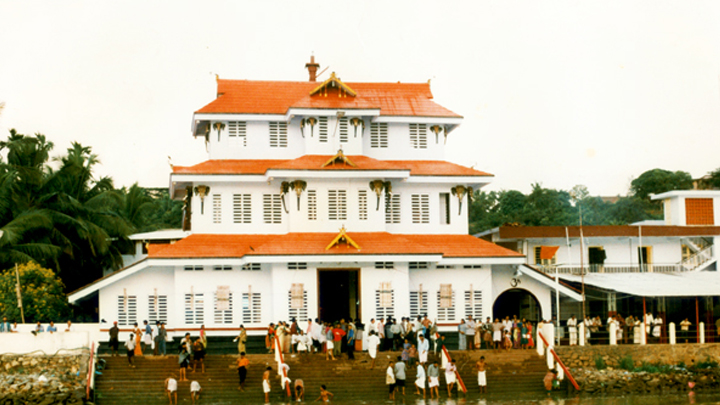 Parassinikadavu Sri Muthappan Temple