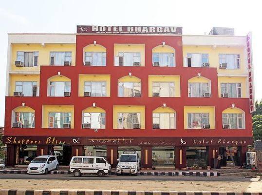 Hotel Bhargav Katra