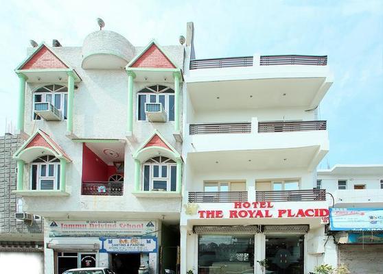 Hotel The Royal Placid Jammu