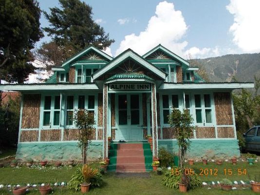 Alpine Inn Pahalgam