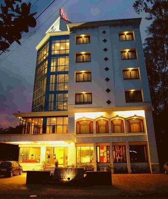 Hotel Raysons Regency Kolhapur