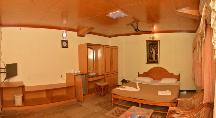 Hotel Sea Breeze