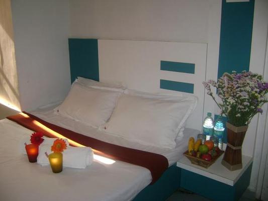 Hotel Rahi Plaza