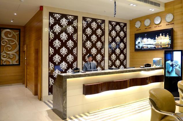 Hotel Sawera Grand