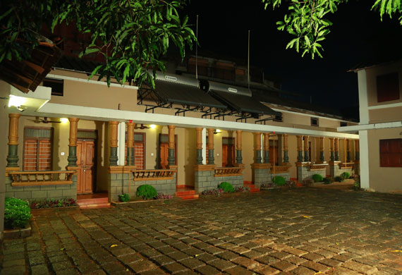 Gurukripa Heritage Hotel Thrissur