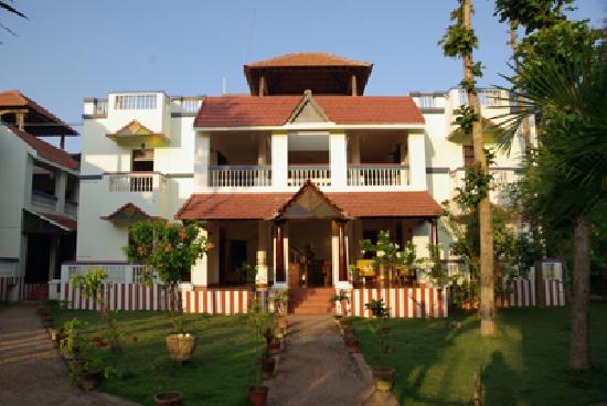 Paradise Resort Kumbakonam