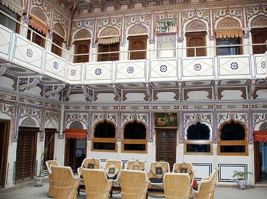 Singhasan Haveli Mandawa