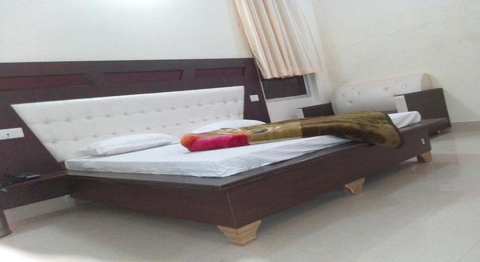 Hotel Pearl Grand