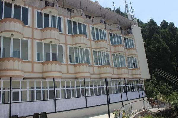 Hotel Raj Deluxe Mussoorie