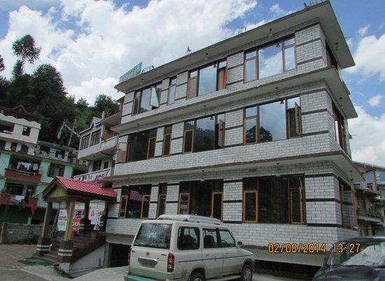 Hotel Him Regency Manali