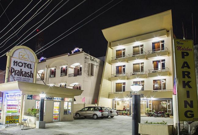 Hotel Parkash Katra