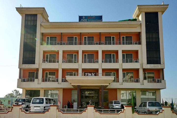 Hotel JMK International Katra