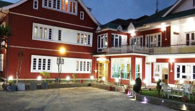 Walisons Hotel Srinagar