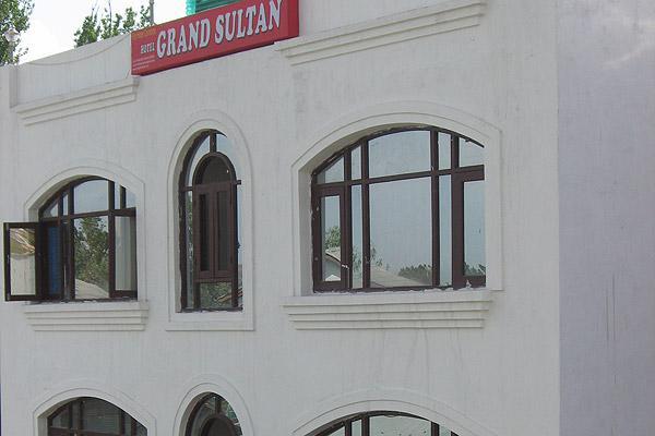 Hotel Grand Sultan Srinagar