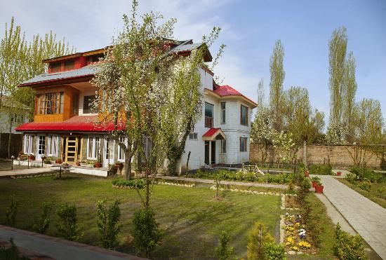 Mahatta Home Stay Srinagar