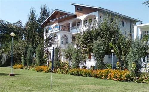 Hotel Nigeen Resorts Srinagar