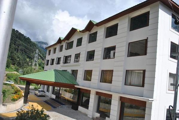 Hotel Natraj International Patnitop