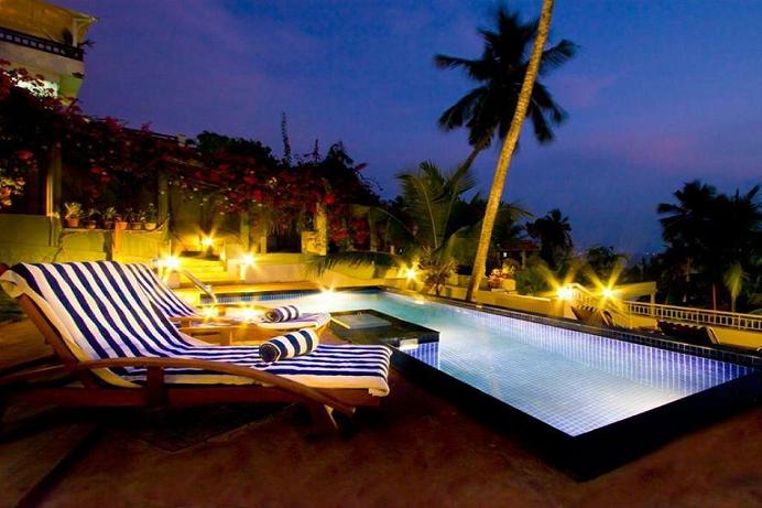 Toms Inn Premium Kovalam