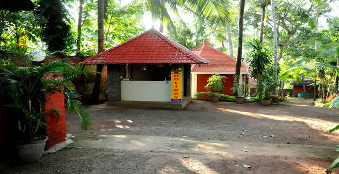 Holiday Home Resort Kovalam