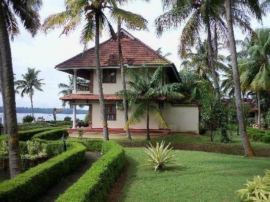 Aquasserenne Resort Kollam