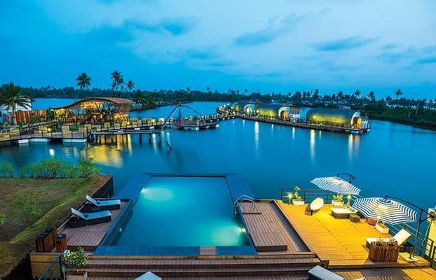 Aquatic Floating Resort Cochin