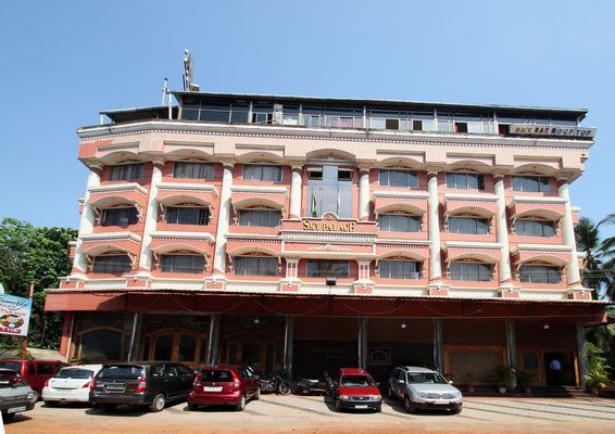 Hotel Sky Palace Kannur