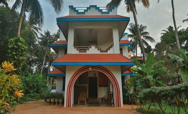 Ayushi Ayurvedic Retreat Varkala