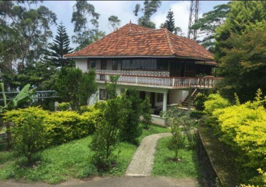 Wood Palace Heritage Resort Vagamon