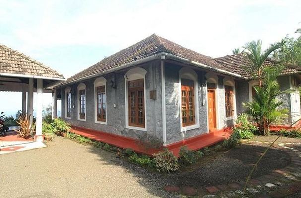 Urumbi Hill Palace Idukki