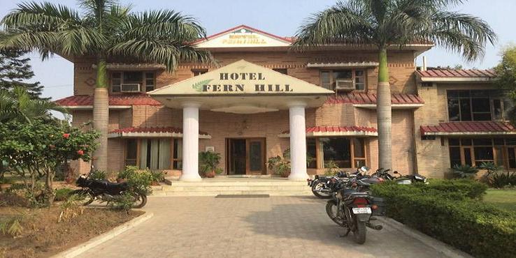 Hotel Fern Hill Baddi